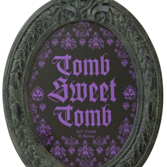 DISNEY HAUNTED MANSION GOTHIC PHOTO FRAME - Picture 5 of 5